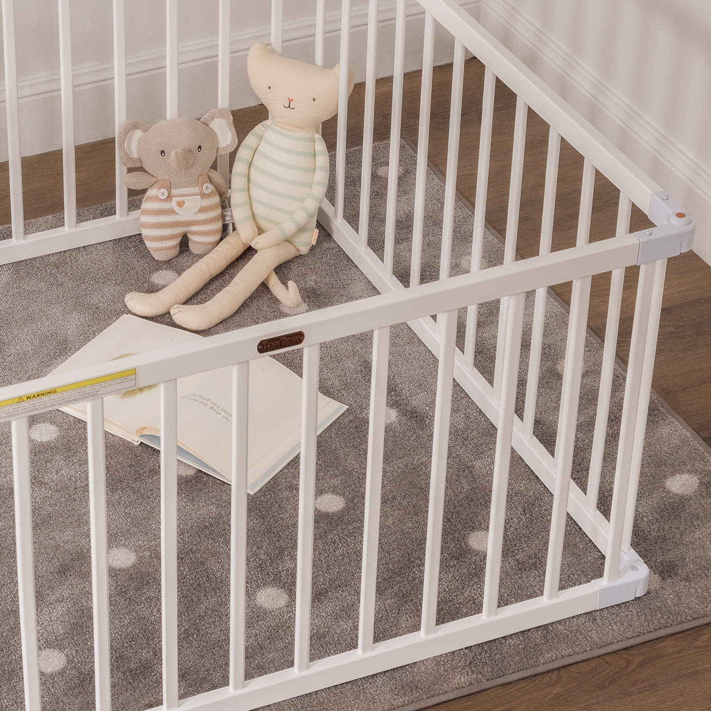Little Boss Square Playpen