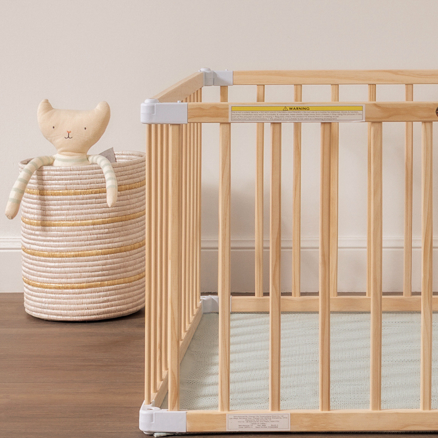 Little Boss Square Playpen