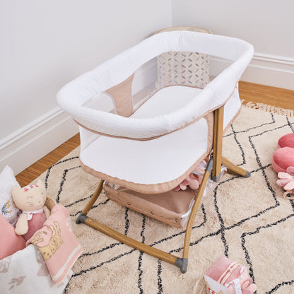 Luna Folding Bassinet
