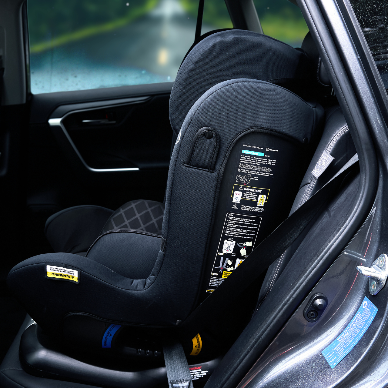 InfaSecure Quattro Onyx Convertible Car Seat (0-4) ISOFix Infa