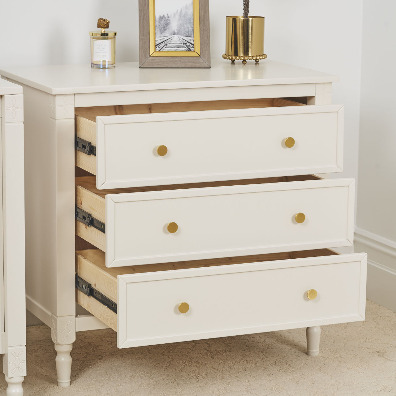 Washington Chest